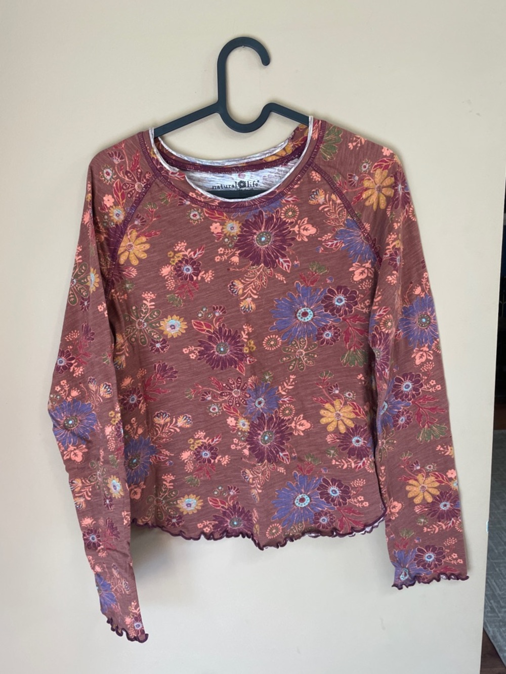 Natural Life Womens Floral Long Sleeve Tee Top Medium Brown Lettuce Hem Boho